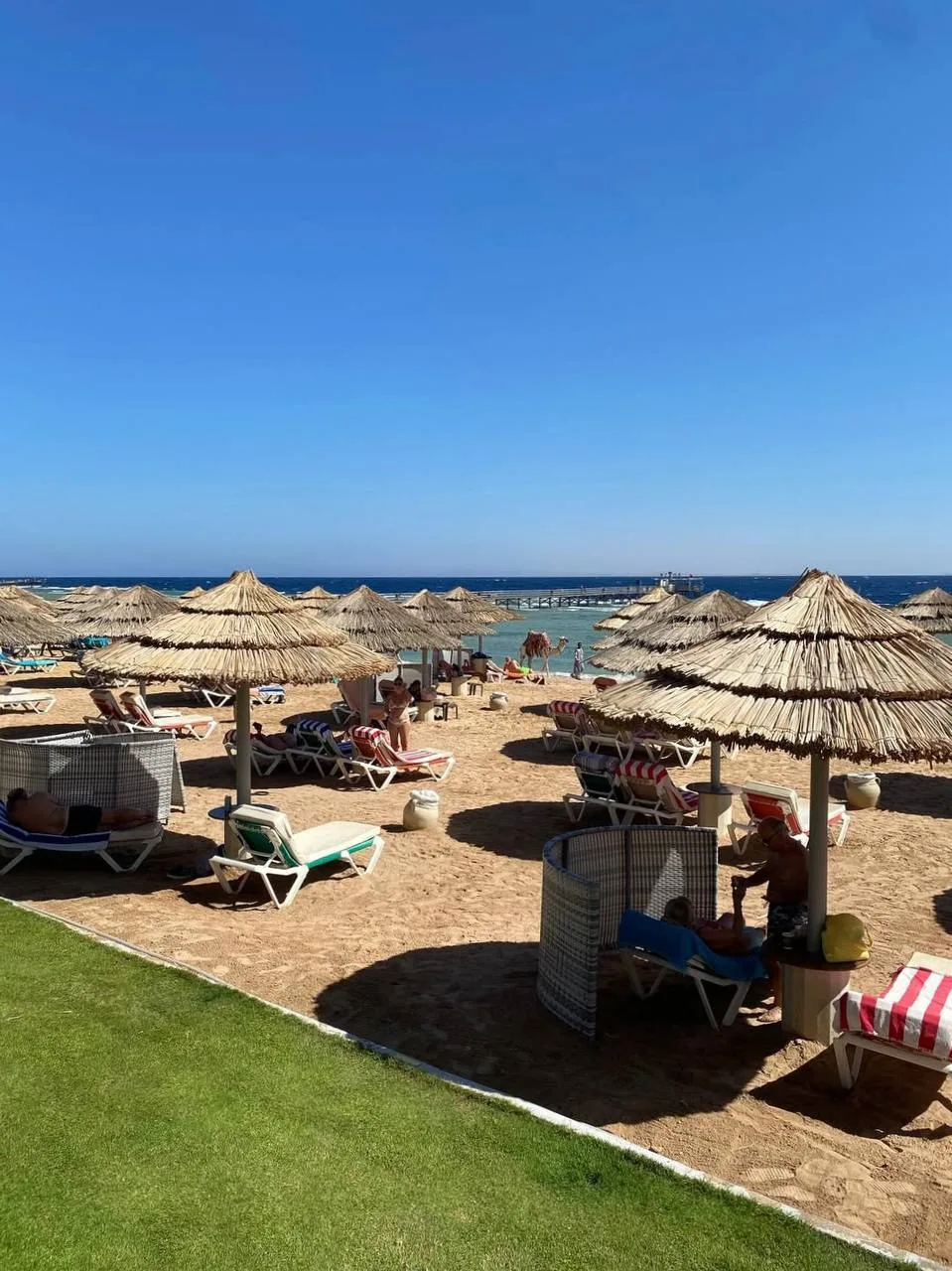 📍Rixos Sharm El Sheikh 5* 

Самый тусовочный отель 18+ в Шарме (Египет)

Вечеринки 24/7
На пляже, у