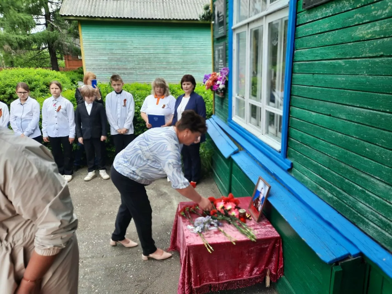 🇷🇺25 мая в нашей школе состоялось торжественное мероприятие, посвящённое открытию пам...