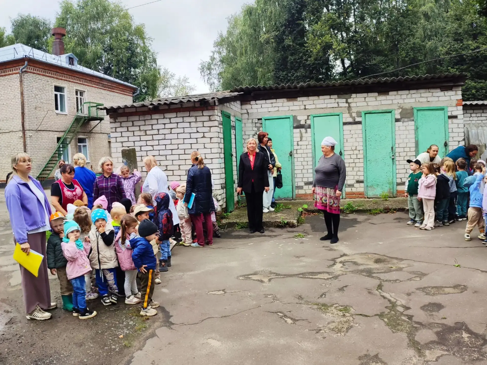 Сегодня в нашем детском саду прошли всероссийские учения по антитеррору.