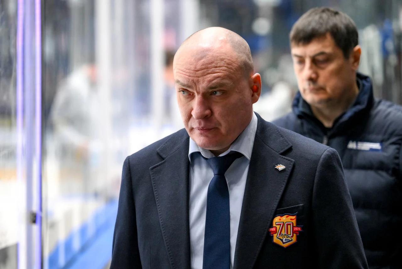 ❗️ Директор «Металлурга» Алексей Жлоба: «Решение отстранить Разина позволит остановить ...