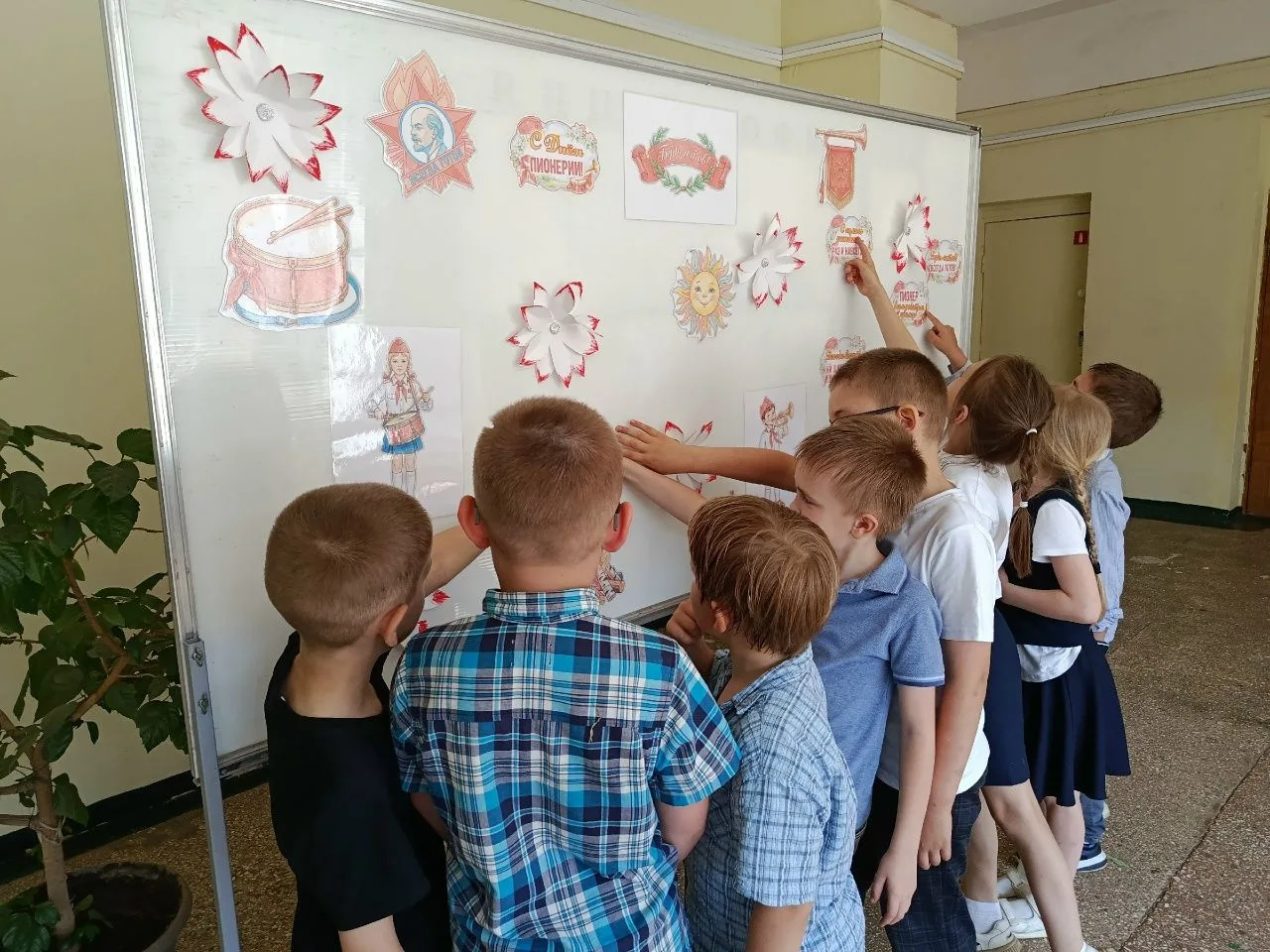 19 мая мы отмечали праздник, который объединяет поколения активных, неравнодушных и талантливых ребя
