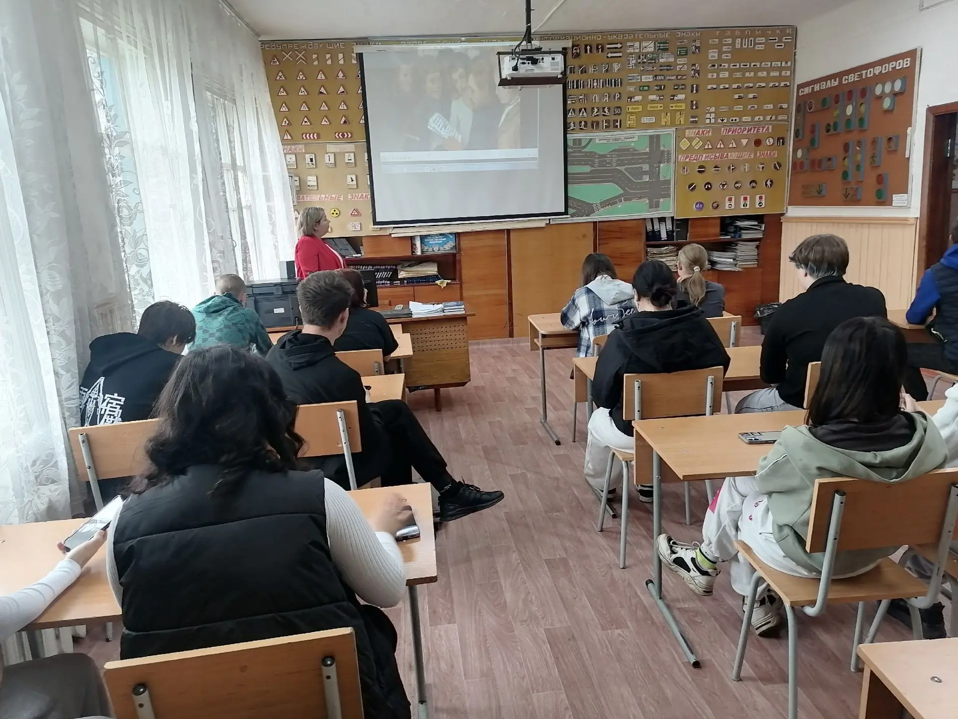 Студенты Дзержинского филиала «Канского техникума отраслевых технологий и сельского хозяйства» присо