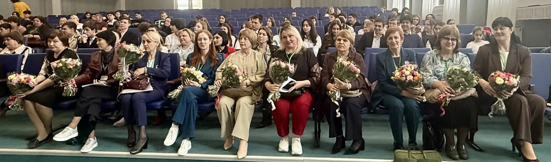 Сегодня в нашей школе прошла акция «Секрет успеха», организованная в рамках подготовки к ЕГЭ-2026.  