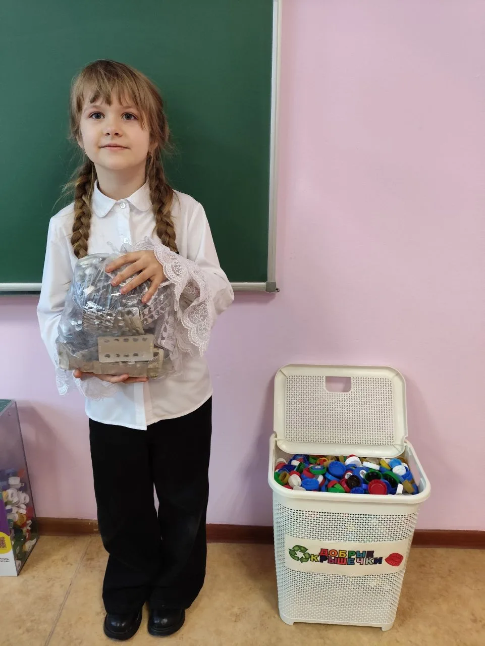 ♻️🌱♻️ Наша школа продолжает принимать участие во Всероссийской акции "Экологический субботник. Зелён
