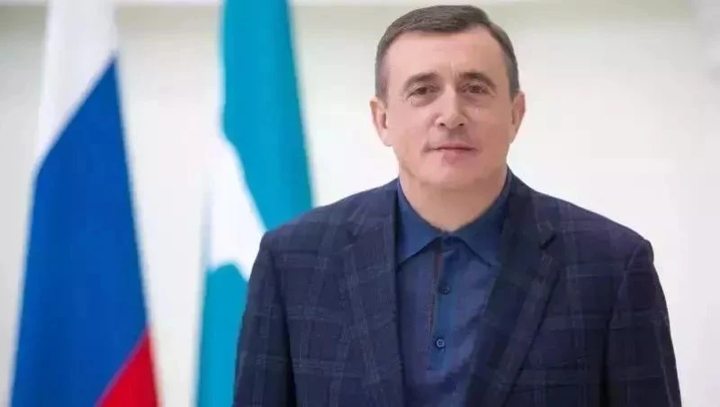 Губернатор поздравил сахалинцев и курильчан старшего поколения с Днем пожилых людей