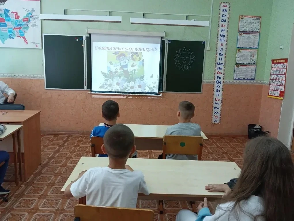 📢 Беседа «Безопасные летние каникулы»: напоминаем о главных правилах!

В нашей школе прошла профила