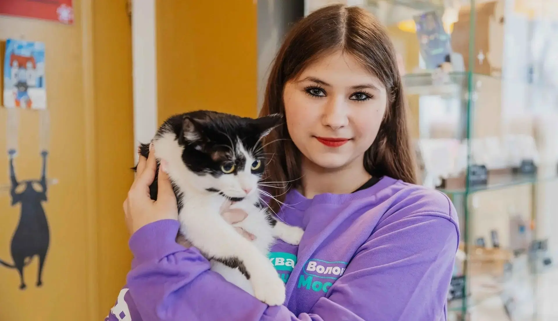 🐾 ОПЕРАЦИЯ «МУУР-АКЦИЯ» — МИССИЯ ВЫПОЛНЕНА! 🐾 Друзья, мы это сделали! Коробки с кормом, лакомствами 