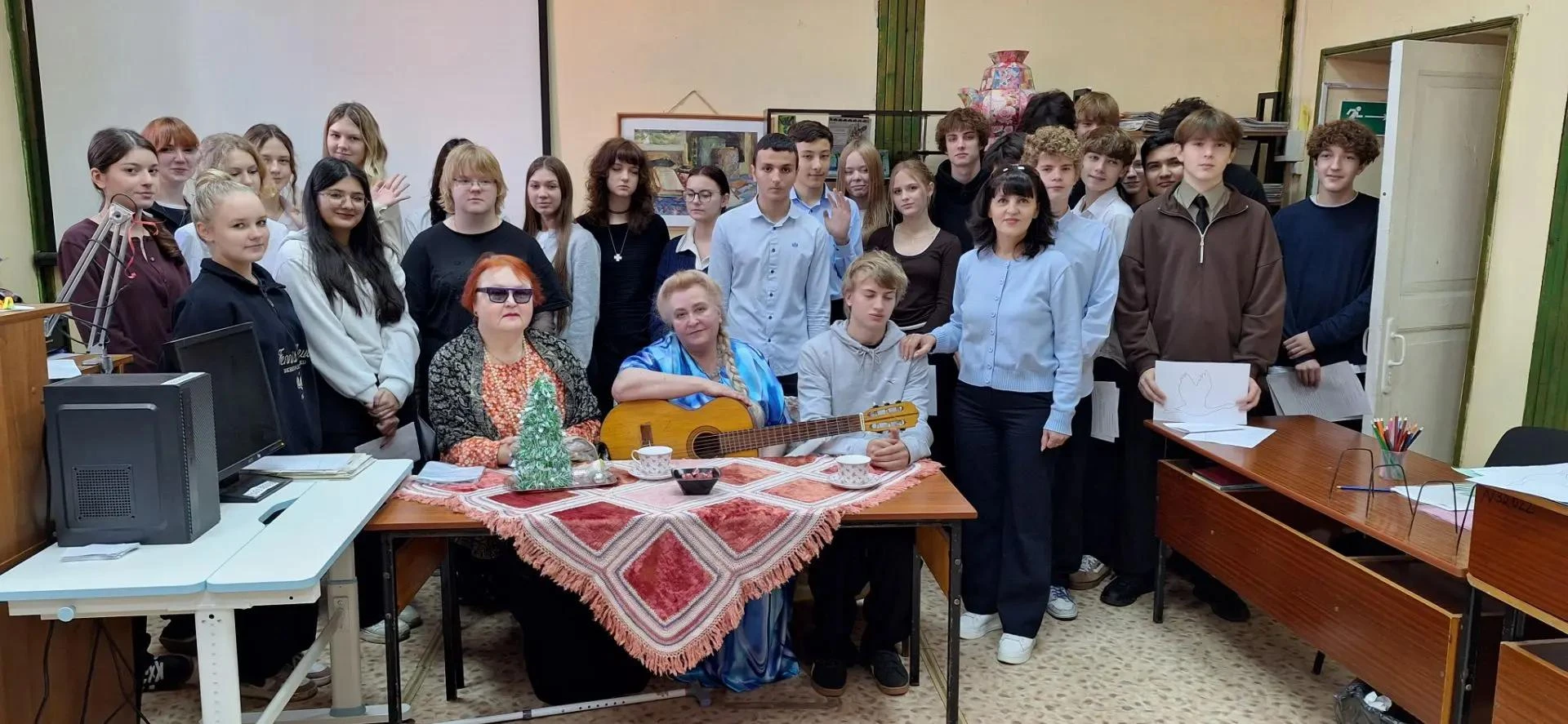 🎭 День, наполненный искусством и памятью 🕊️