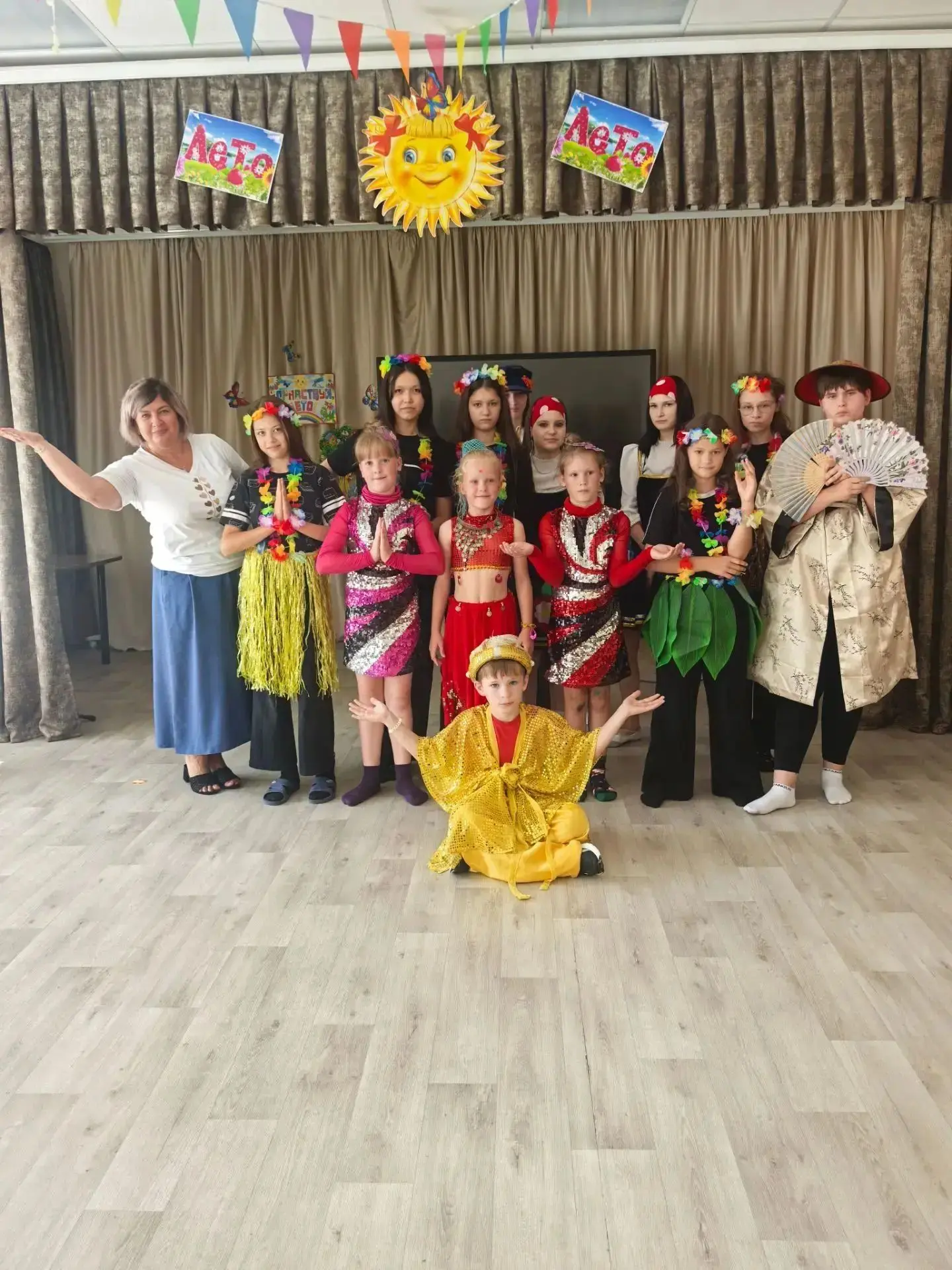 🌍 Яркие краски, звонкий смех и море улыбок! В нашем детском доме было по-настоящему пр...