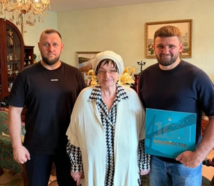 Светлана Морозова встретилась с представителями институтов гражданского общества

Председатель совет