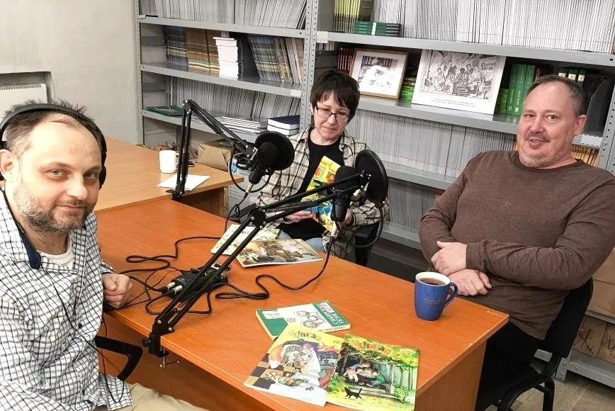 Выложили на сайте новую запись литературного подкаста "В русском жанре". Главный редактор Михаил Хле