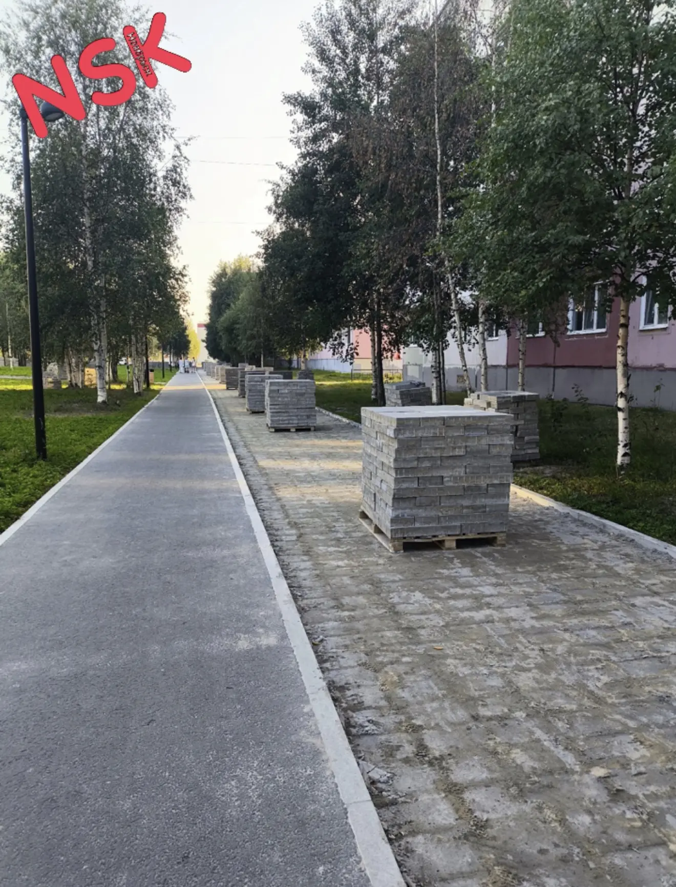 Уважаемая администрация, объясните пожалуйста, что за прикол, сначала положить плитку н...