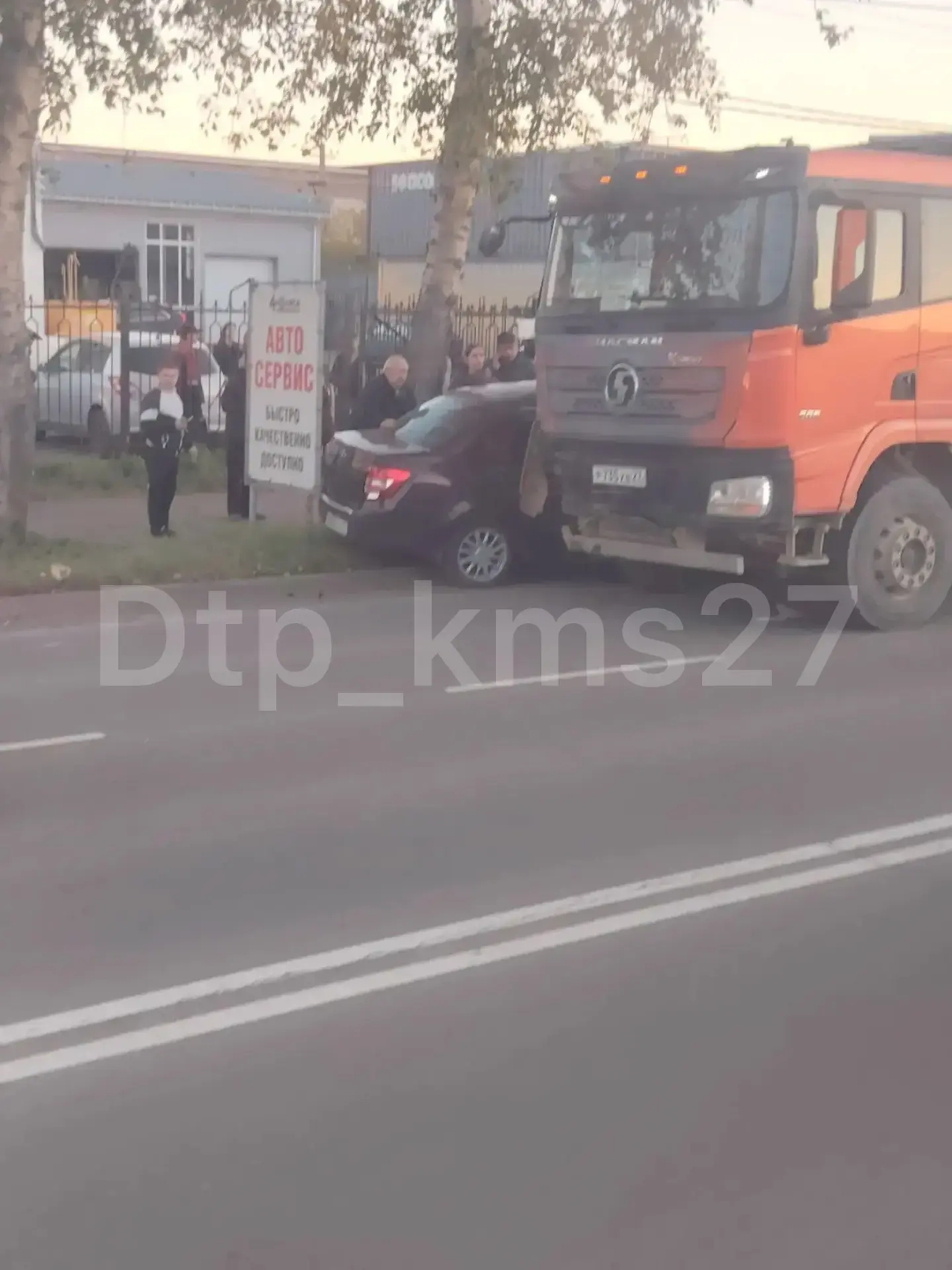 ДТП в районе магазина 3 кита