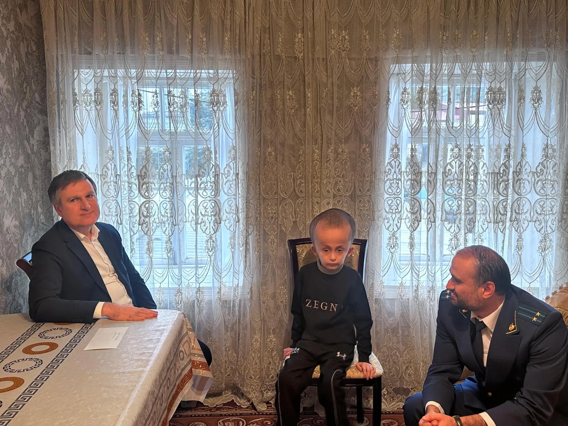 Глава района Саид Темирханов, прокурор Сулейман-Стальской межрайонной прокуратуры Магом...