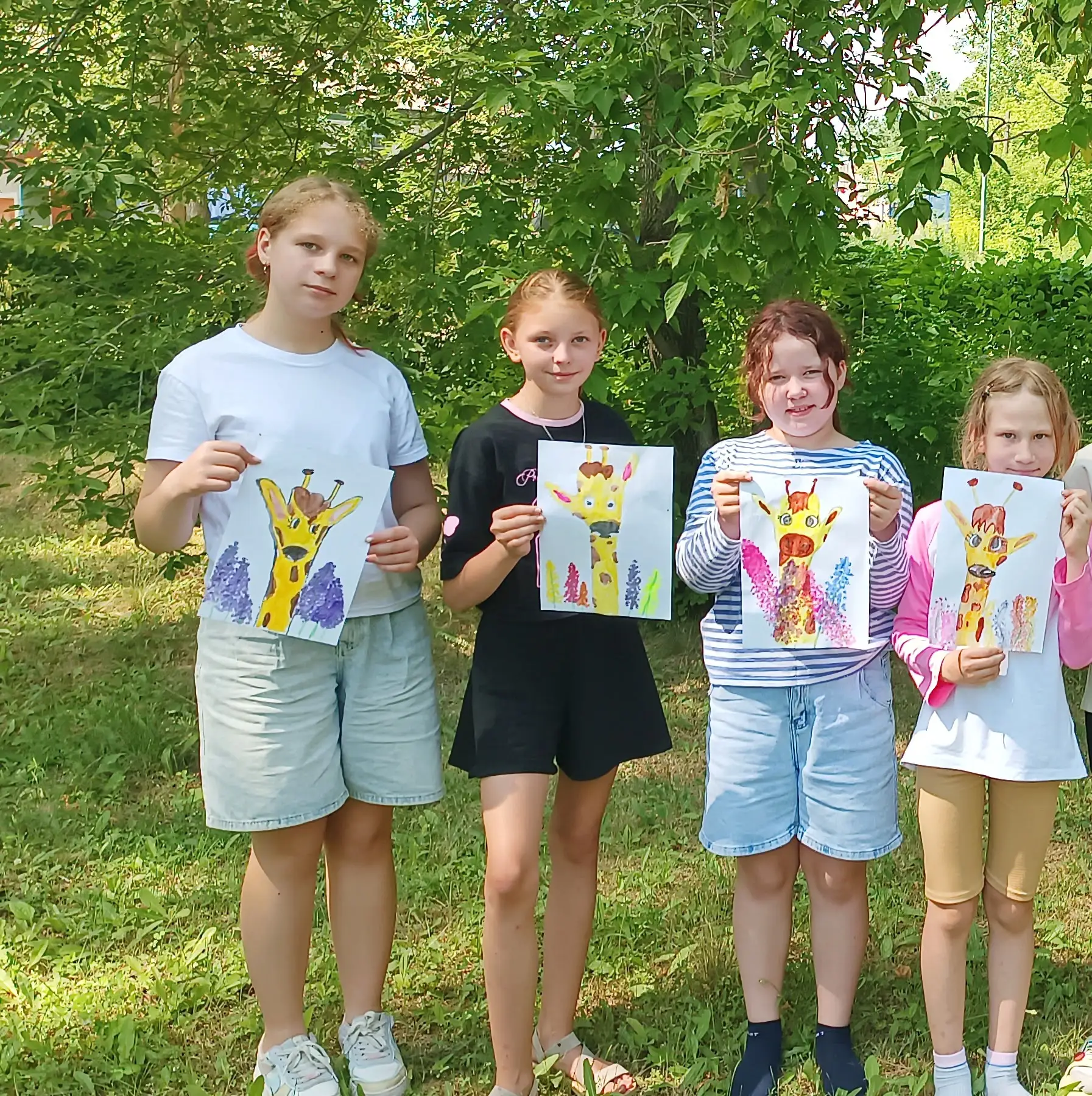 8 июля — День семьи, любви и верности в нашей дворовой семье 💛🌼