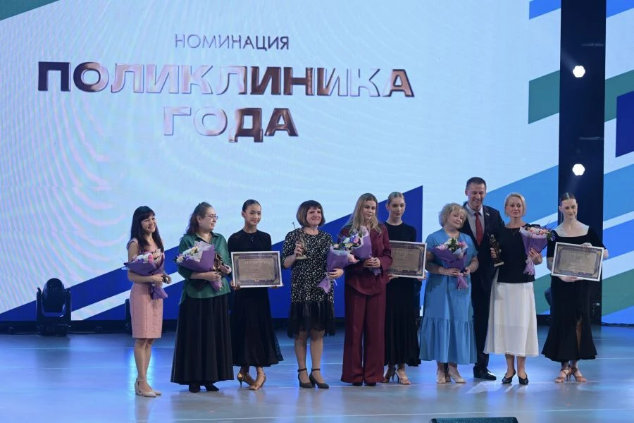 ⚡️Десять медиков и семь больниц Свердловской области получили премию «Медицинский Олимп». 

Среди ни