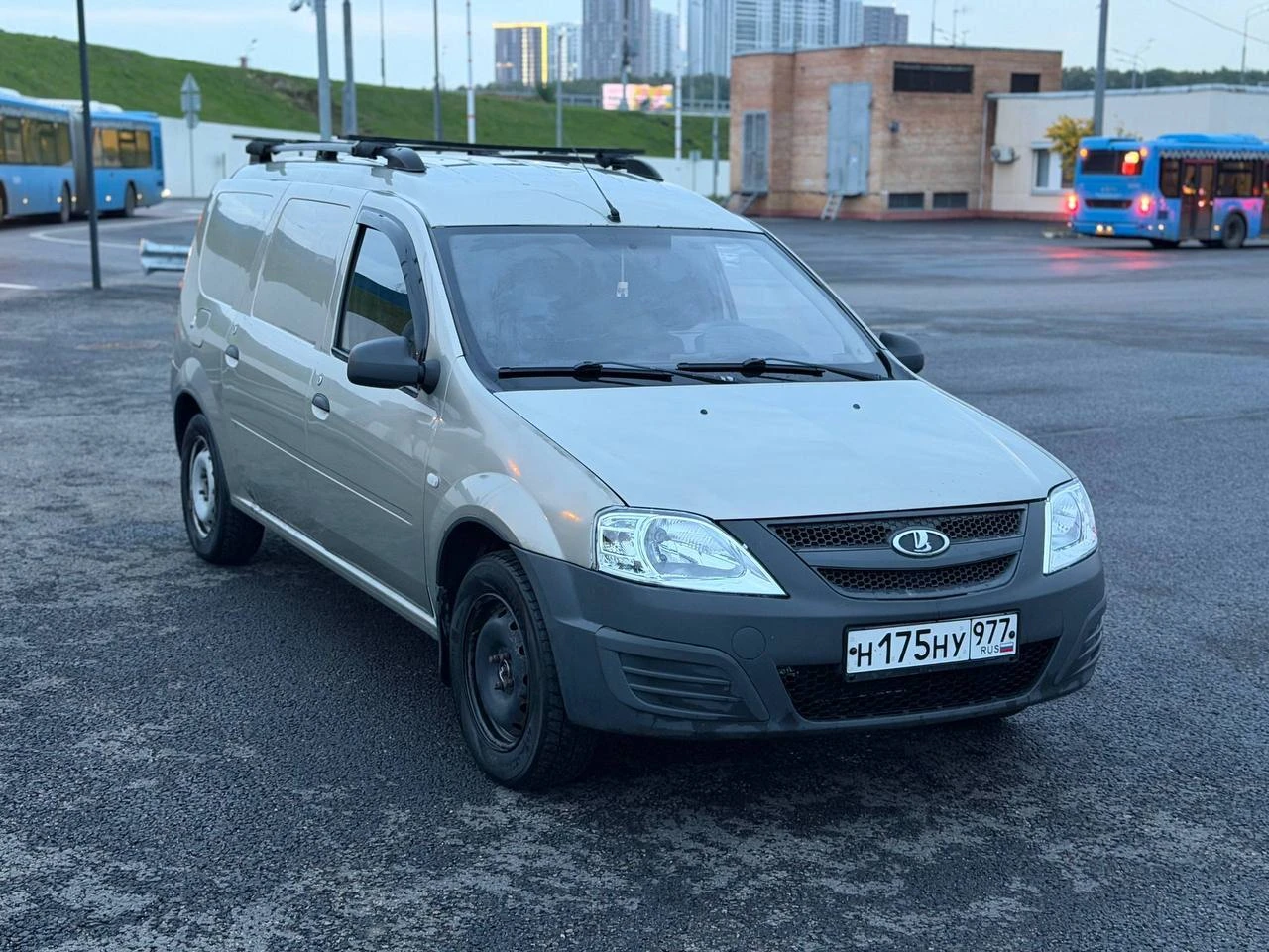 Lada Largus
