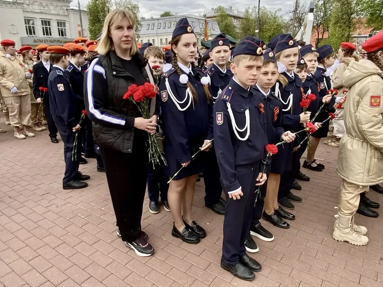 Делегация МОУ «Лицей №26» во главе с директором Белоусовой Оксаной Николаевной приняла участие в воз