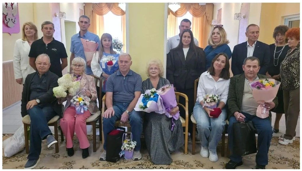 27.08.2026 года отделе ЗАГС города Серова Управлением социальной политики № 19 организо...