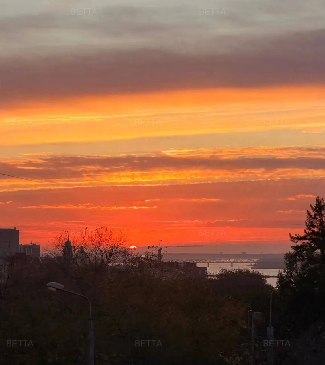 🌅Сегодняшний закат над Пермью