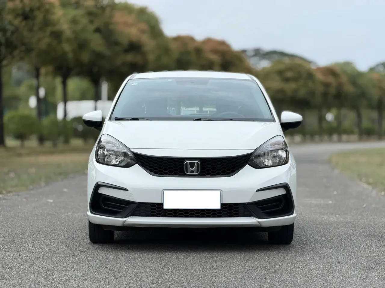 АКТУАЛЬНОЕ ПРЕДЛОЖЕНИЕ! 
Данный автомобиль можно купить прямо сейчас. 

🇨🇳 Honda Fit 

➖2023 Год в