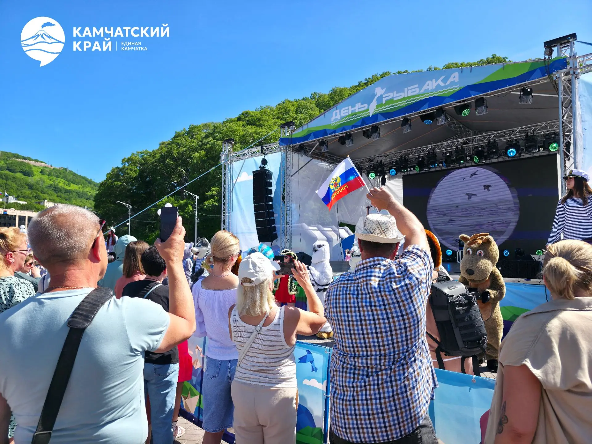 Празднование Дня рыбака набирает обороты!