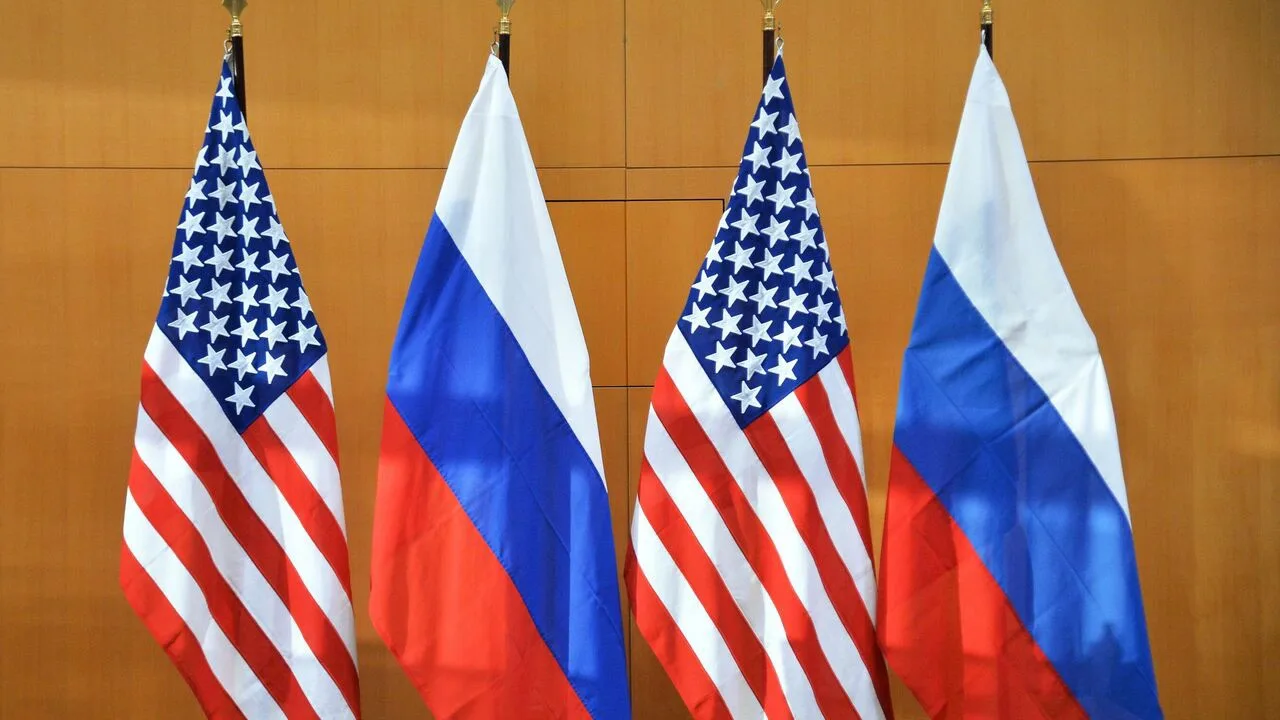ВИЗИТ В РОССИЮ | ЭКС-СЕНАТОР США ЗАЯВИЛ ОБ УКРЕПЛЕНИИ ВЕРЫ В СЕМЕЙНЫЕ ЦЕННОСТИ
