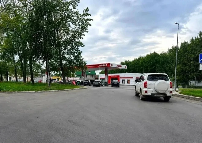 С 3 августа в Кировской области снимаются ограничения продажи бензина по номерам машин