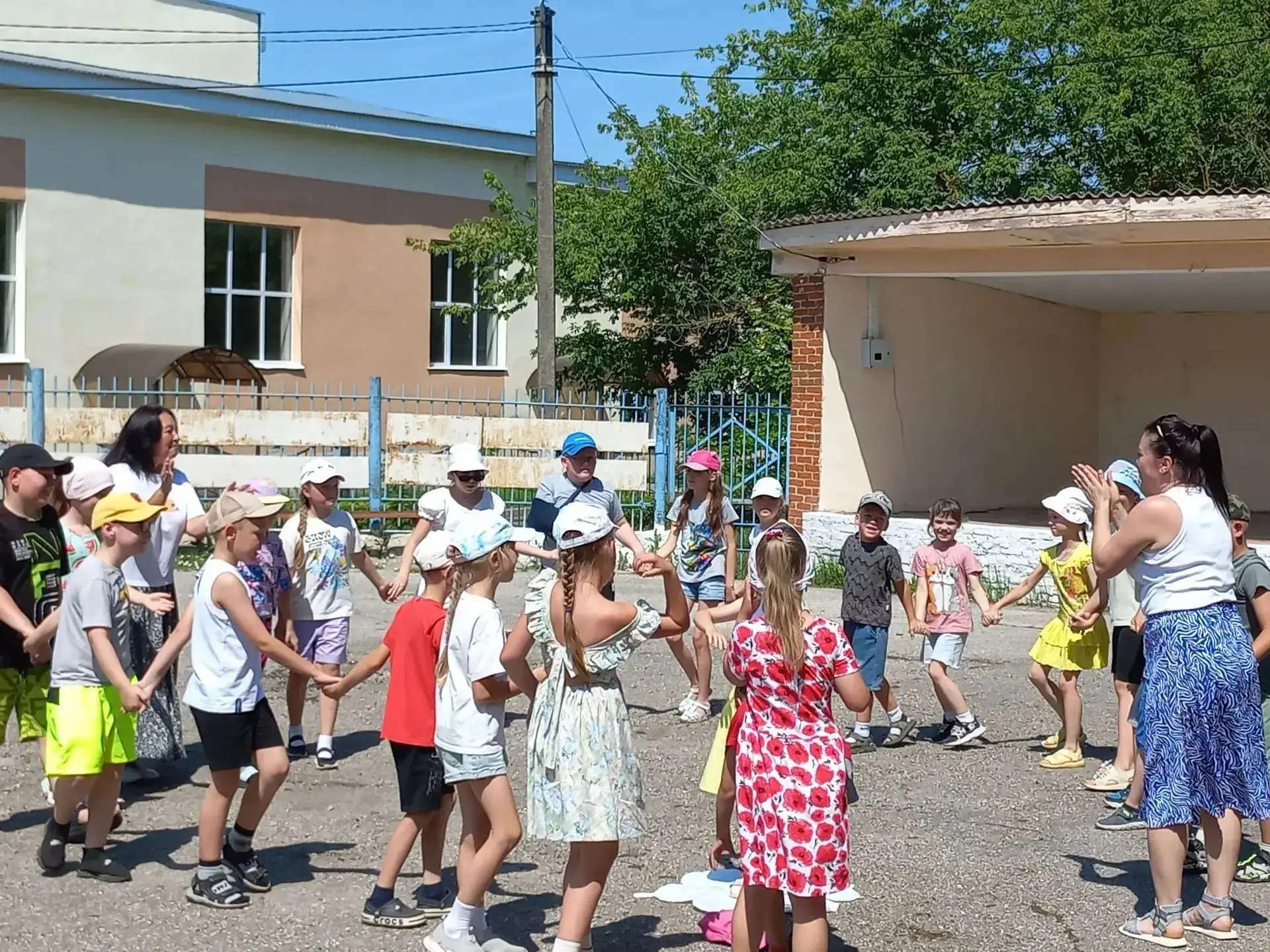 🎊 10 июля на танцевальной площадке Центра культуры и искусств города Нижний Ломов было...