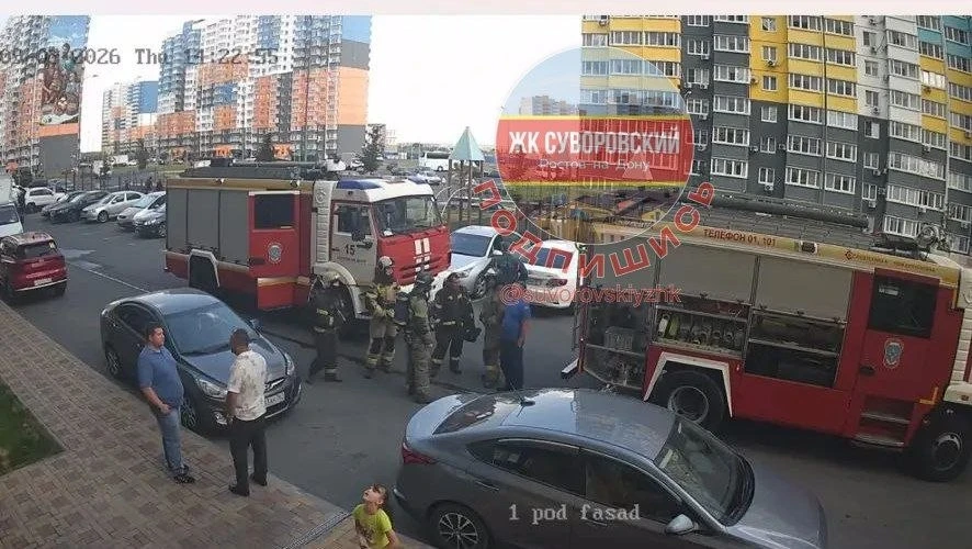 🛑⚡На Дмитрия Петрова, 10 приехали 4 пожарных расчета.
