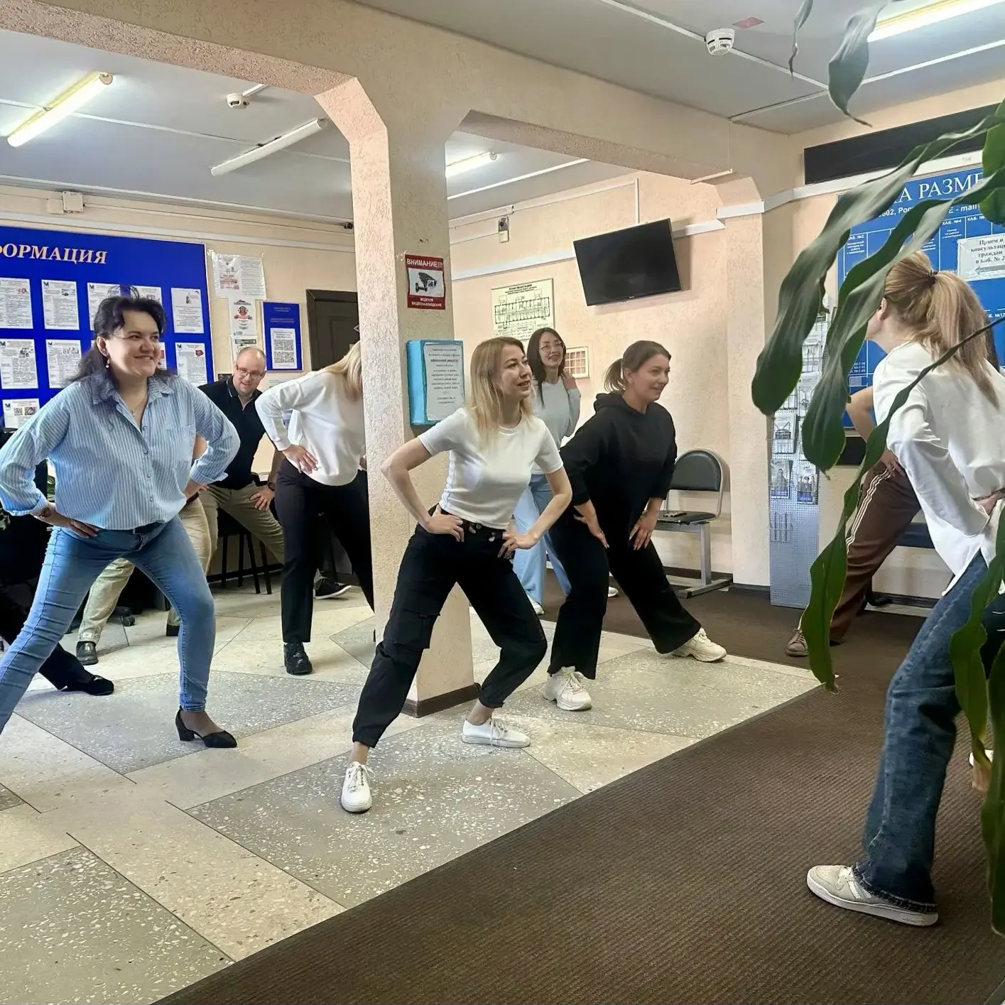 УТРЕННЯЯ ЗАРЯДКА ДЛЯ БОДРОСТИ!💪