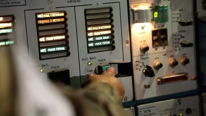 Более 270 БПЛА сбили над Россией за ночь

Подробнее: https://ivbg.ru/8427084-bolee-270-bpla-sbili-na