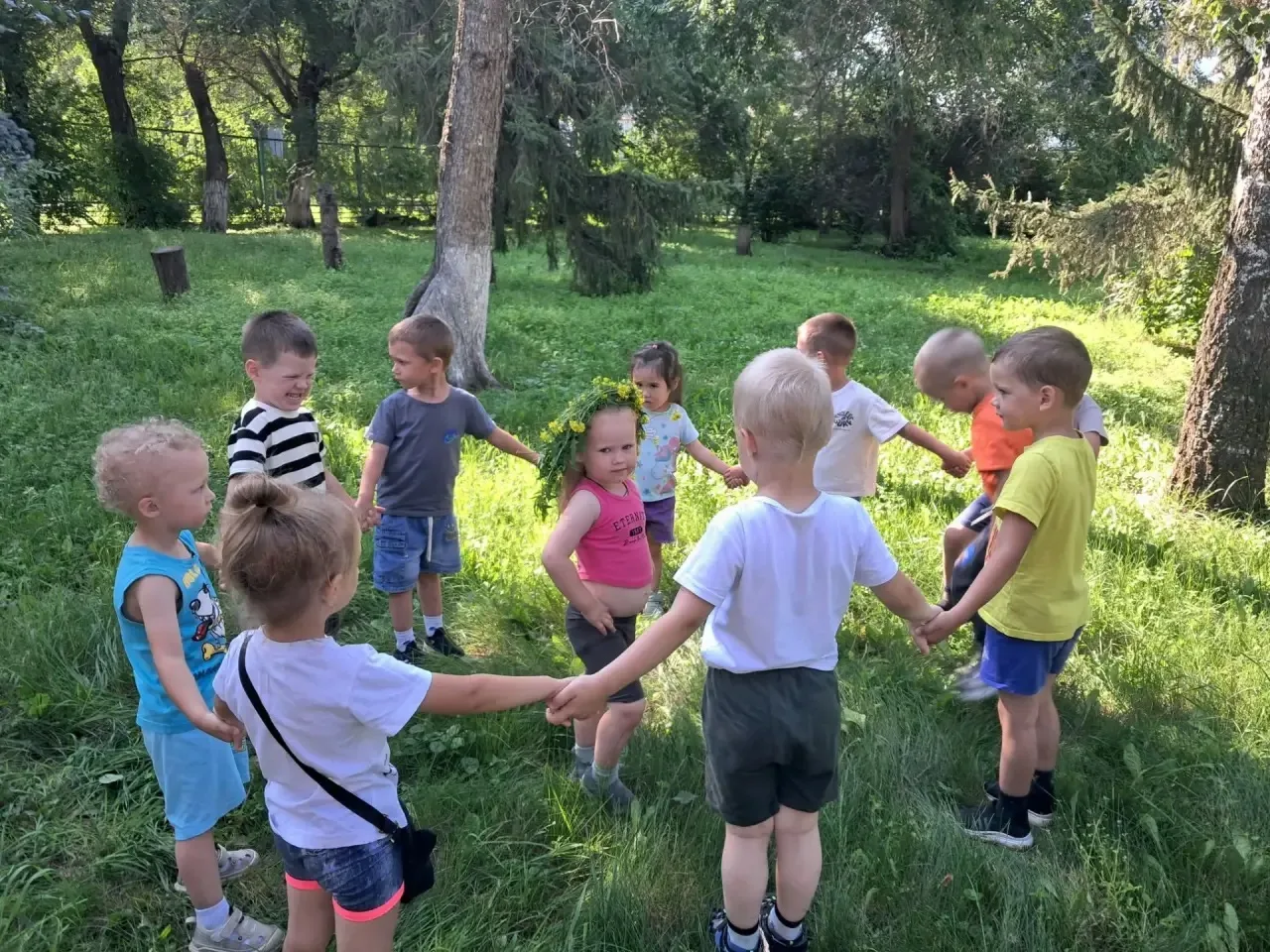 "В поисках цветущего папоротника. День Ивана Купала"