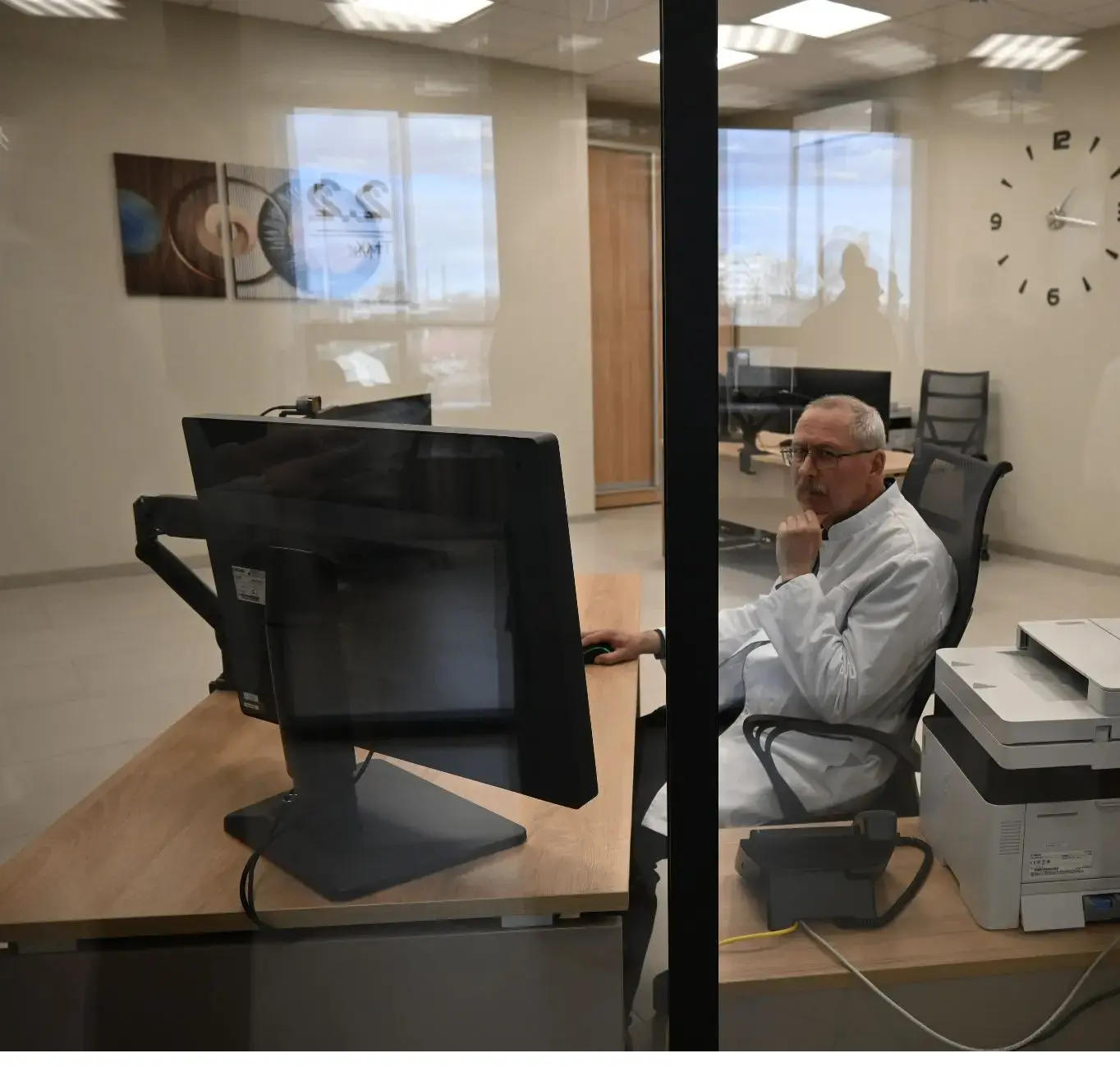 Почти 1,5 тысячи телемедицинских консультаций провели в Волгоградской области с начала года  Специал