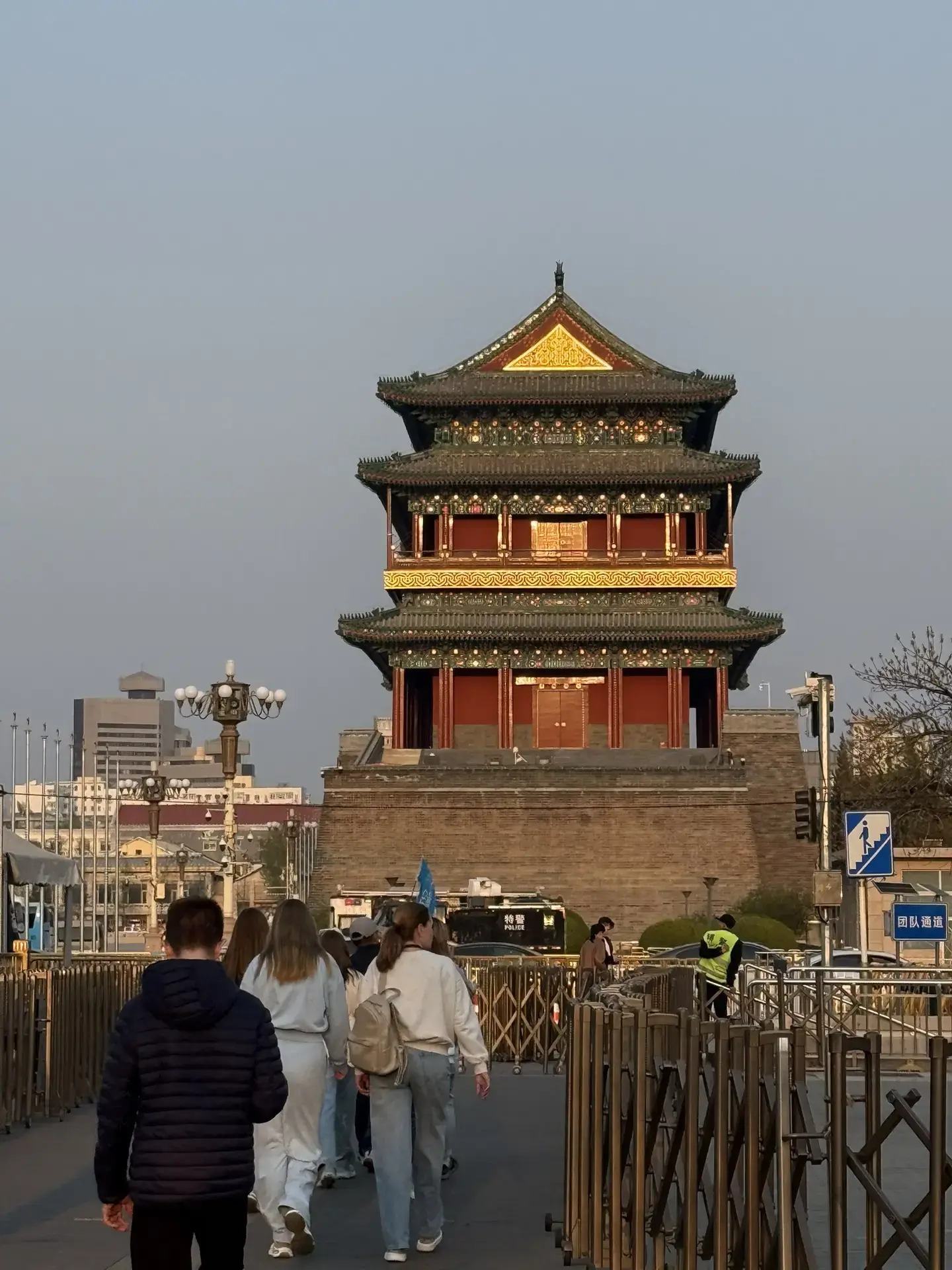 Китай  🇨🇳 Сразу несколько групп от нашей школы отправились в увлекательное путешествие по Китаю.  🏮 