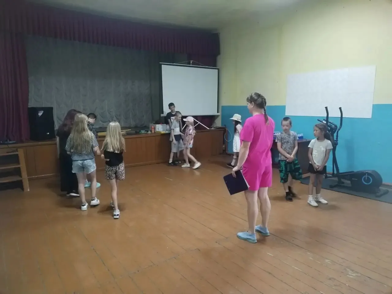 16 июня в СК «Унисон» п. Тополевка для детей пришкольного лагеря прошла спортивно-игровая программа 