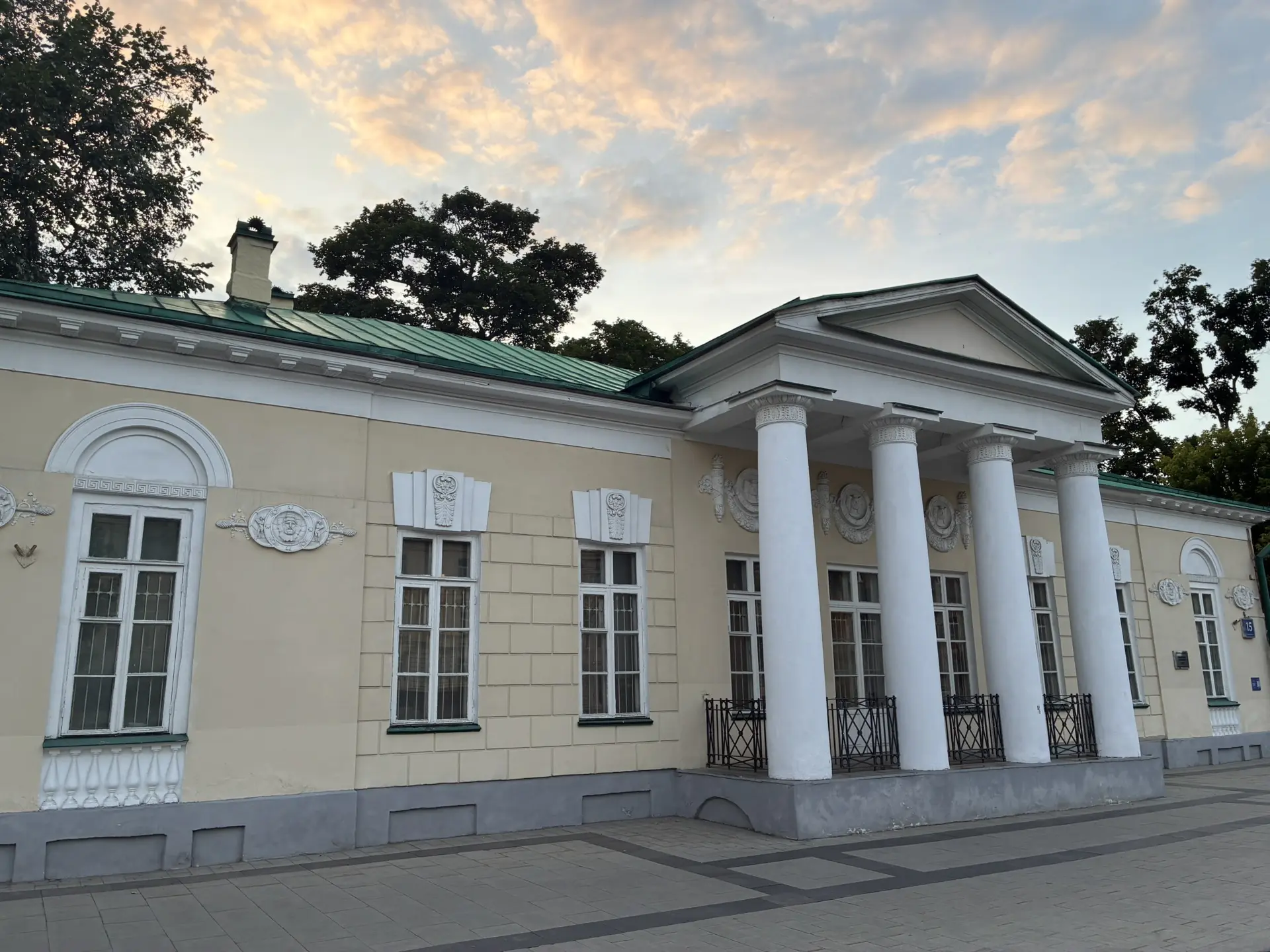 🏥 Рекомендация для гостей отеля «Концерт на Таганской»: