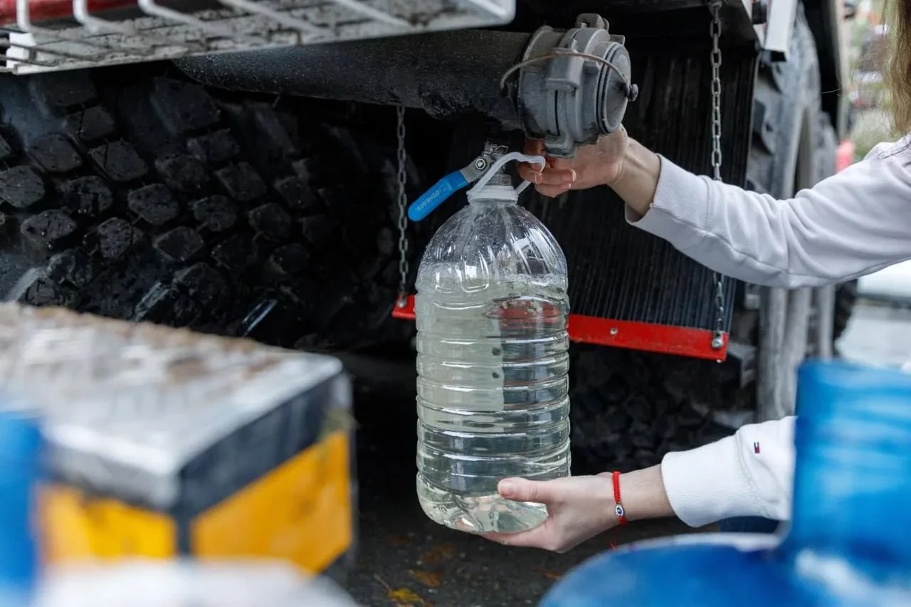 Жители ЖК в Волгограде четвёртые сутки остаются без холодной воды