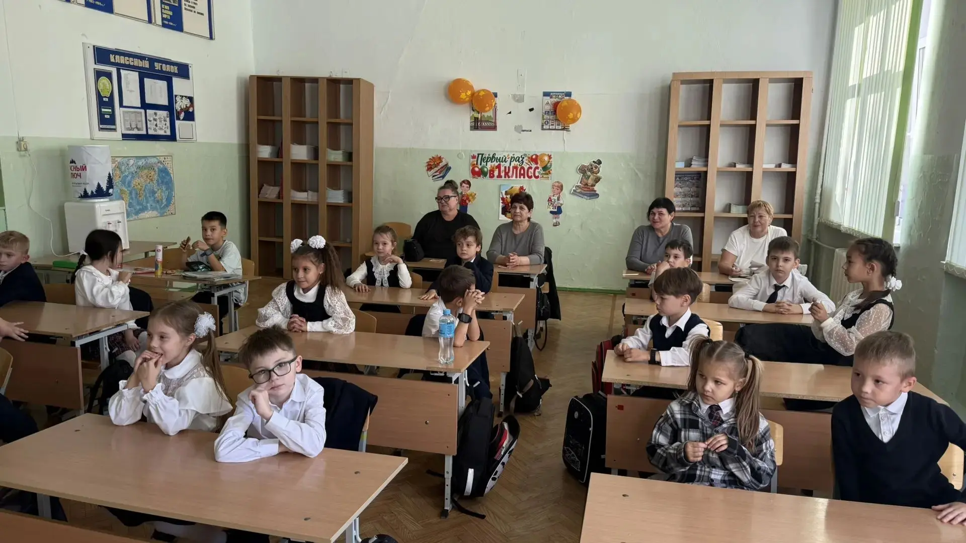 Сегодня в ЦО10 царит праздничная атмосфера! 🎉 Наши ребята присылают трогательные ролик...