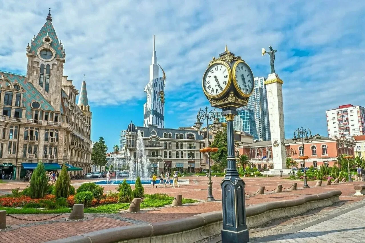 🌊🇬🇪 **В ГРУЗИЮ НА МОРЕ — 5 ДНЕЙ ЛЕТА, ВКУСНОЙ ЕДЫ И БАТУМИ!**