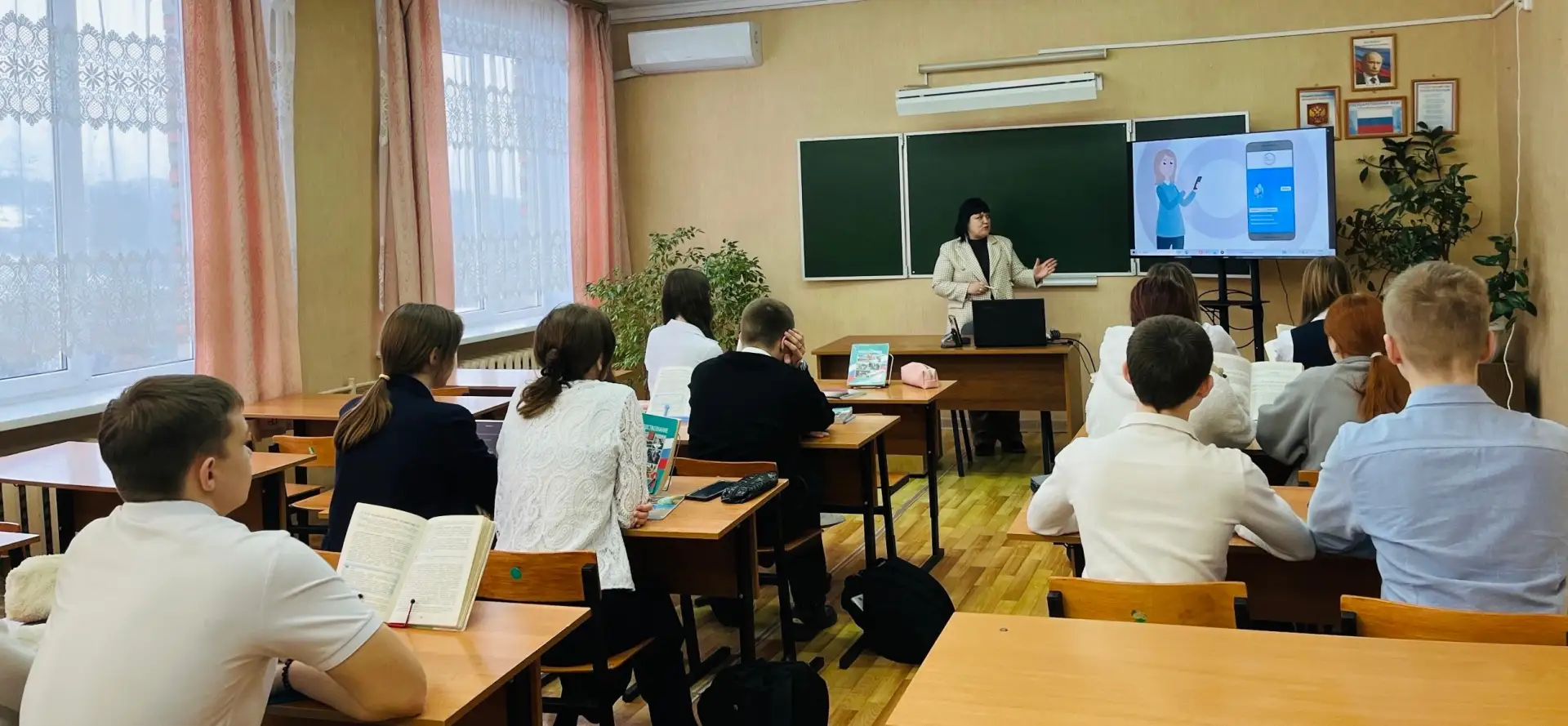 Декада молодого избирателя: первые дни!  С 16 февраля в Курской области стартовала декада молодого и