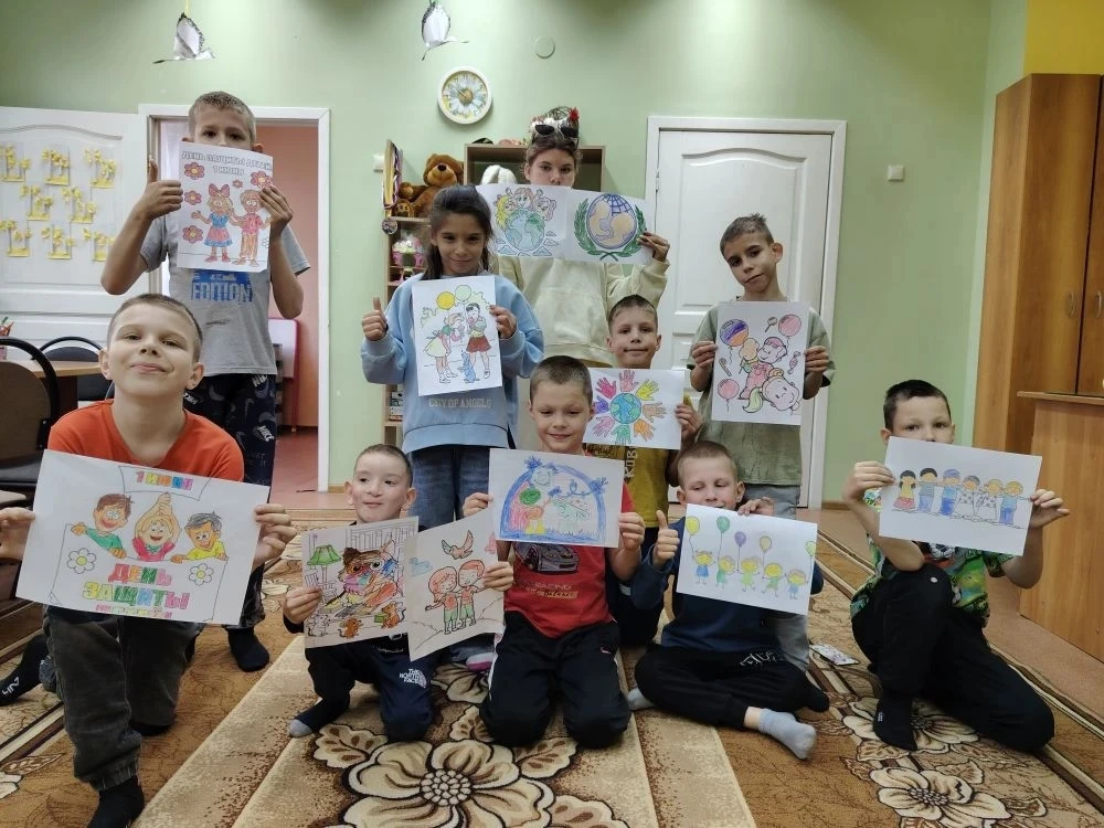 🎉☀️ Праздник детства и старт лета: День защиты детей в 3-й группе! 👧👦