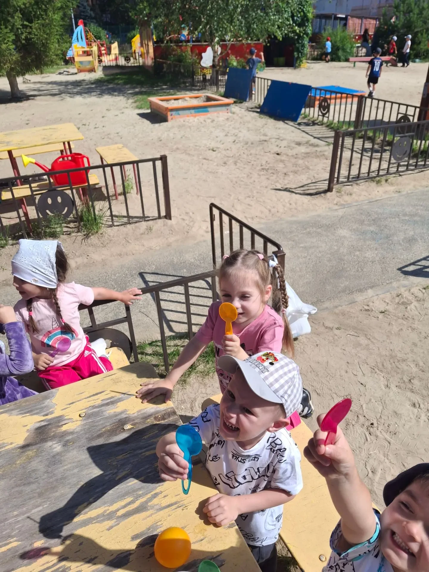 Сегодняшний день в нашем детском саду был наполнен удивительными открытиями! Воспитанники второй мла