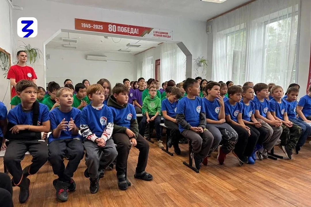 🇷🇺 День Государственного флага: яркие события по всей стране со «Знанием»  Сегодня Общество «Знание»