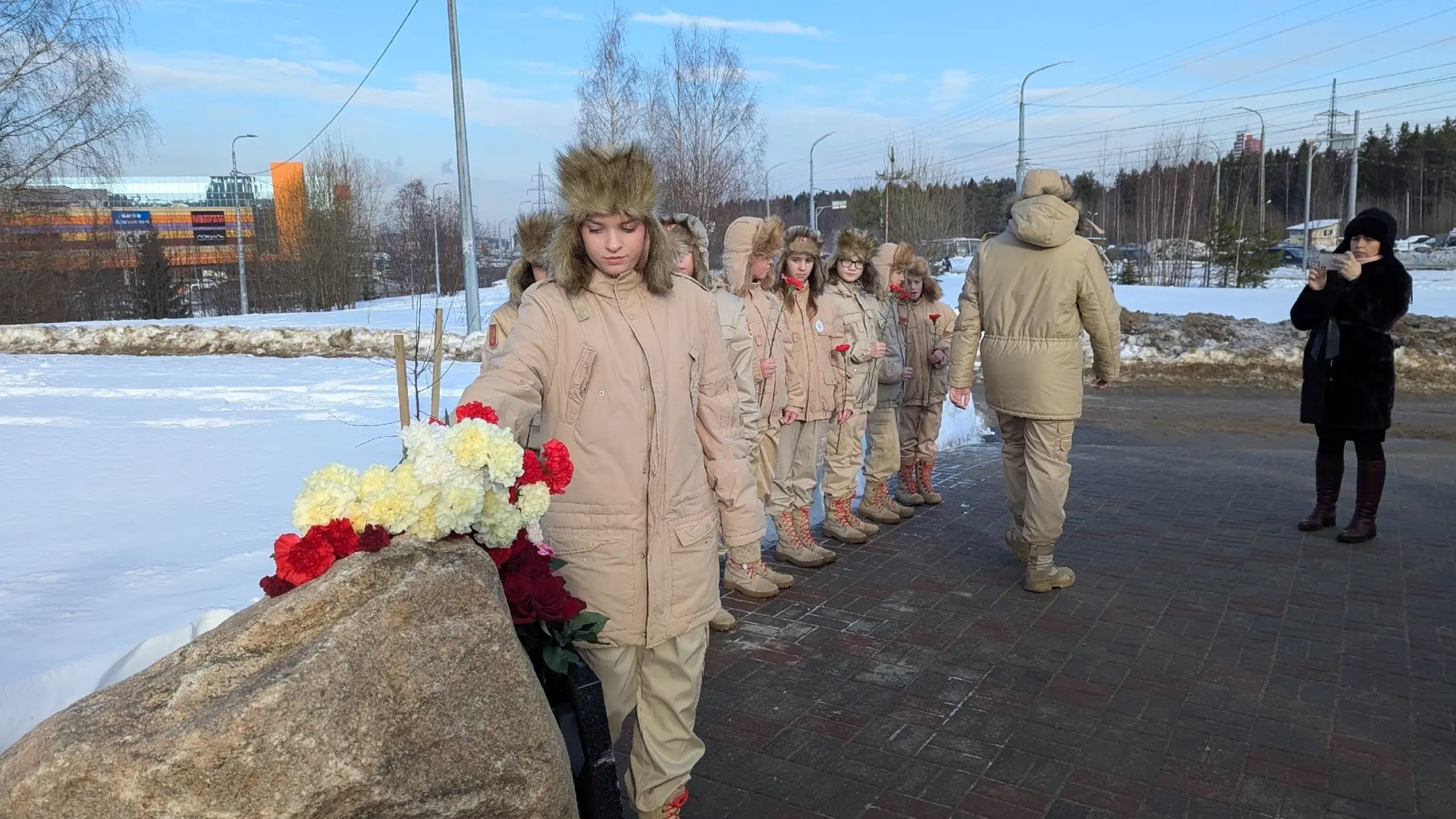 🇷🇺 Сад Памяти Героев в г. Петрозаводске — это особое место, посвящённое памяти тех, кто отдал свои ж