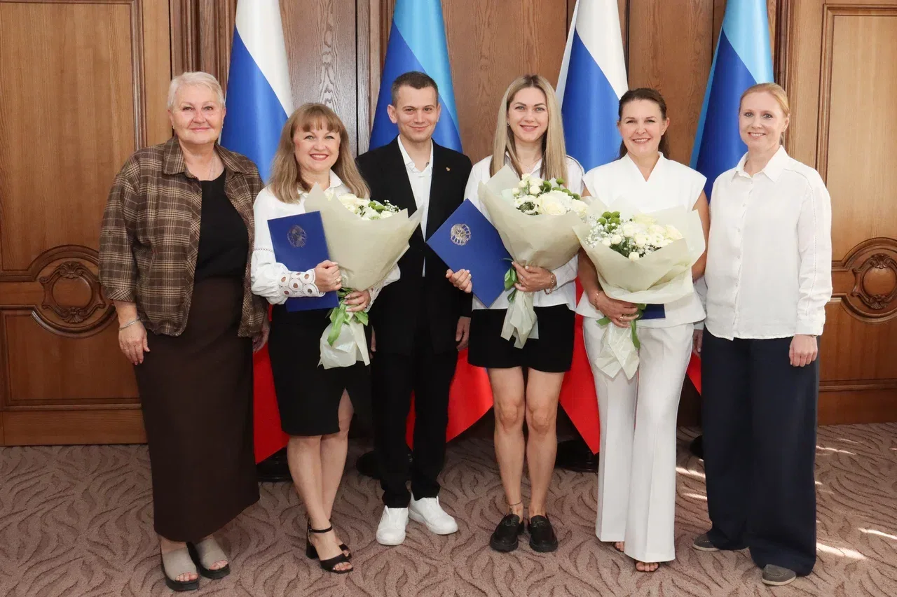 👨‍👩‍👧‍👦 Поздравления и подарки от Леонида Пасечника в преддверии Дня многодетной се...