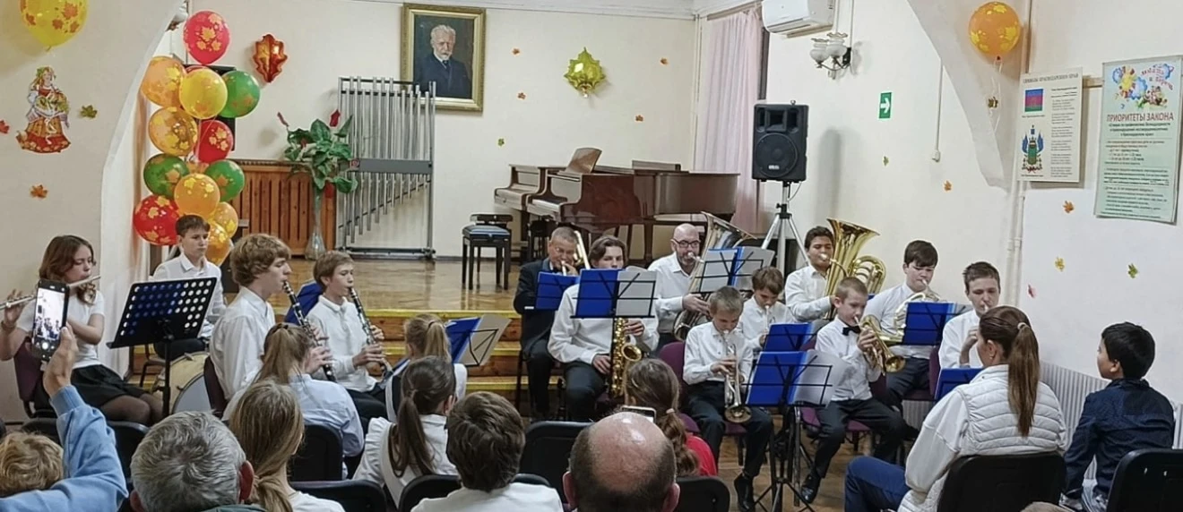 🎺 В ДМШ №2 прошёл открытый урок в рамках проекта «Разговоры о важном»