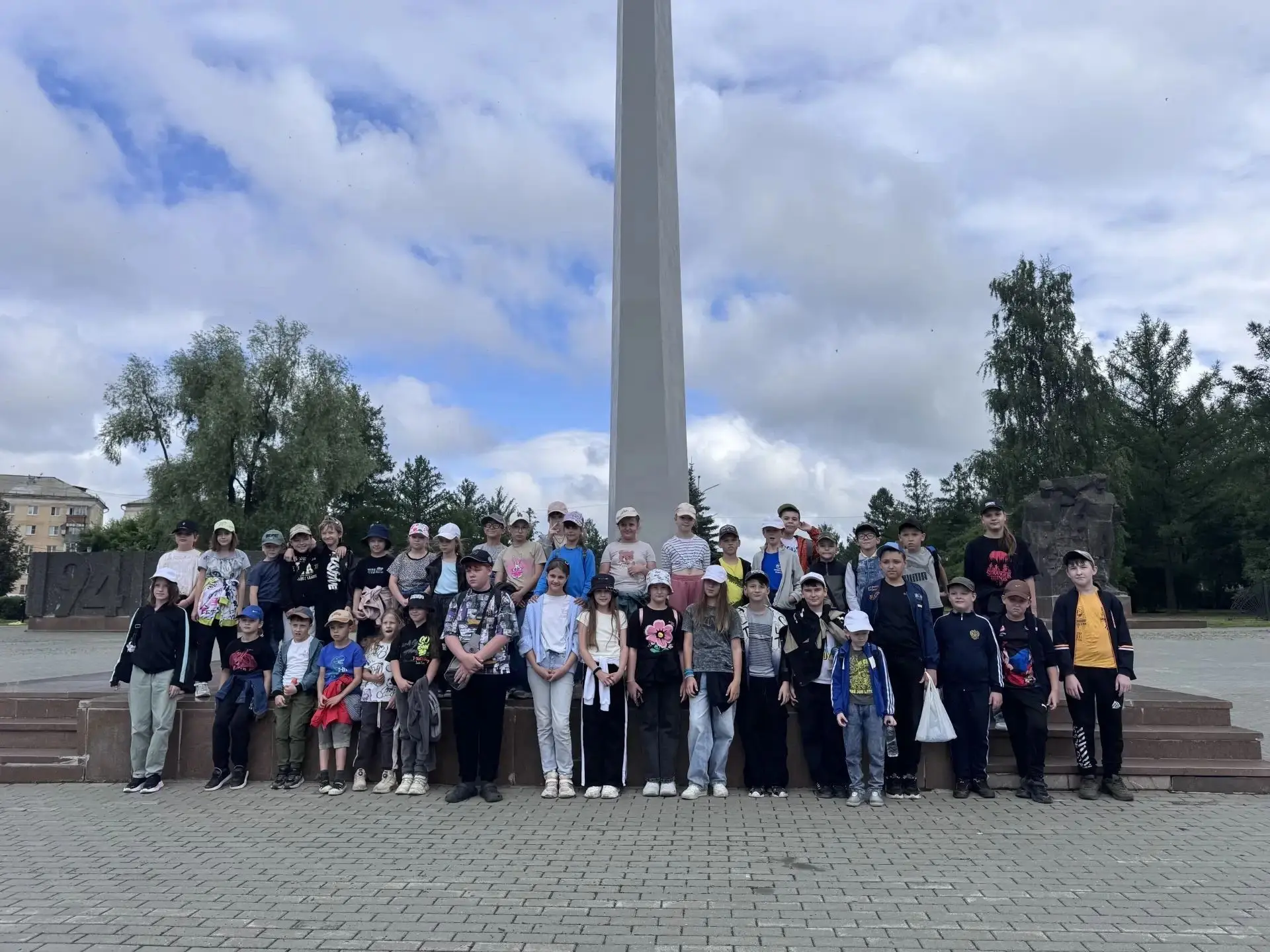 Сегодня наши ребята совершили увлекательное путешествие в историю Нижнего Тагила. Мы узнали много но