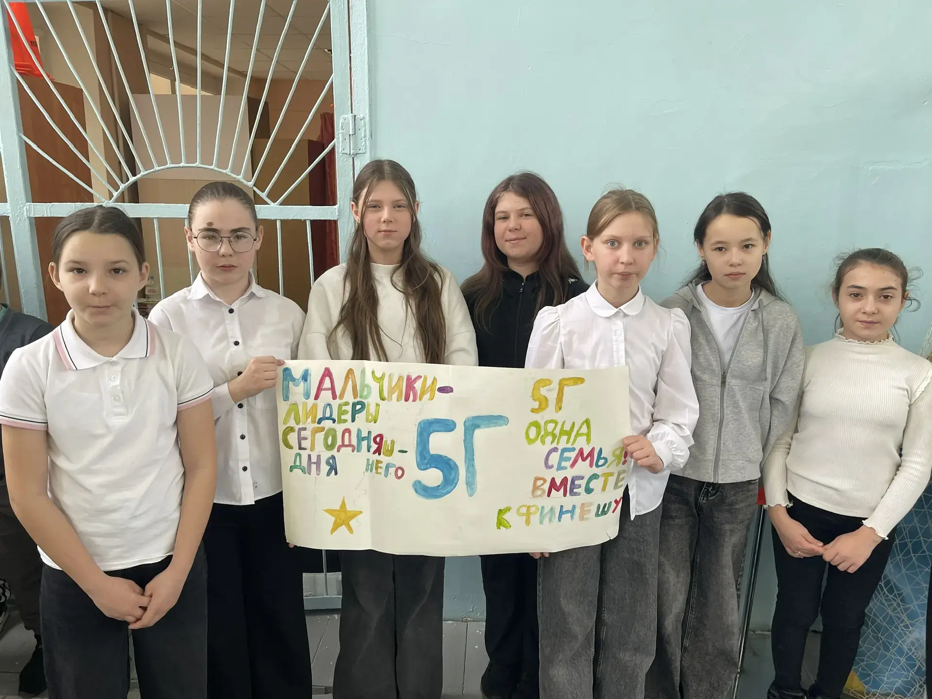 🇷🇺 Вперед, к победе! Игры «А ну-ка, мальчики!» в честь Года Единства народов России и Дня защитника 