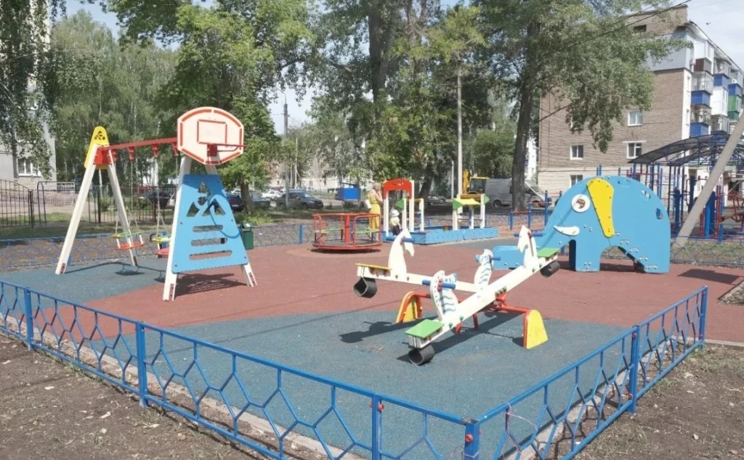 В Стерлитамаке восстановят детские и спортплощадки «Башкирских двориков»